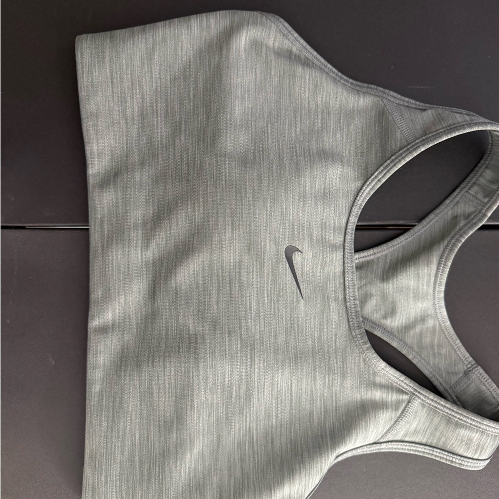 Nike Gray Dr-Fit Sports Bra Racerback Large w/pad